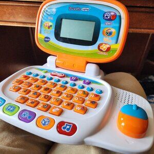 Vtech tote and go laptop toy